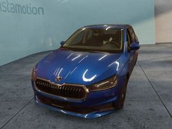 Blau Gebraucht 2023 Skoda Fabia Ambition Kleinwagen | 22.279 € (Etwas zu teuer)