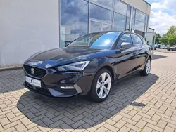 Schwarz Gebraucht 2024 Seat Leon FR Limousine | 26.880 € (Fairer Preis)