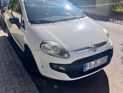 Weiß Gebraucht 2010 Fiat Punto Evo Active Kleinwagen | 1.299 € (Fairer Preis)