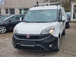 Weiß Gebraucht 2016 Fiat Doblò Van / Kleinbus | 7.899 € (Etwas zu teuer)