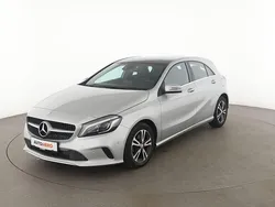 Grau Gebraucht 2016 Mercedes A180 Style Limousine | 16.190 € (Fairer Preis)