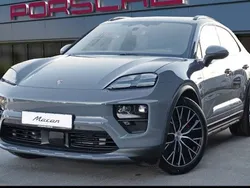 Grau Gebraucht 2024 Porsche Macan SUV | 100.888 € (Superpreis)