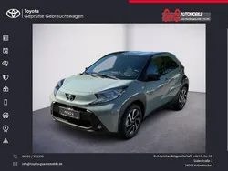 Blau Neu 2024 Toyota Aygo Team Kleinwagen | 17.590 €