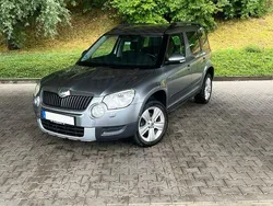 Silber Gebraucht 2012 Skoda Yeti Elegance SUV | 11.200 € (Fairer Preis)
