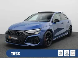 Blau Gebraucht 2023 Audi RS3 Sportback Sport Kleinwagen | 61.900 € (Teuer)