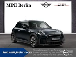 Blau Gebraucht 2022 Mini Cooper SE Kleinwagen | 21.400 € (Etwas zu teuer)