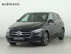 Unilack nachtschwarz Gebraucht 2020 Mercedes B180 Van / Kleinbus | 26.850 € (Etwas zu teuer)