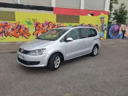 Silber Gebraucht 2011 VW Sharan Comfortline Van / Kleinbus | 8.200 € (Fairer Preis)