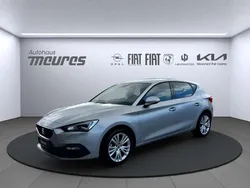 Silber Gebraucht 2024 Seat Leon Style Limousine | 25.988 € (Guter Preis)
