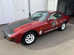Rot Gebraucht 1982 Porsche 924 Coupé | 7.399 €