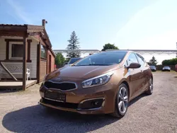(myb) bronze met Gebraucht 2016 Kia Ceed Platinum Edition Limousine | 12.500 € (Fairer Preis)