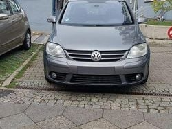 Grau Gebraucht 2008 VW Golf Plus Cross United Van / Kleinbus | 3.990 € (Fairer Preis)