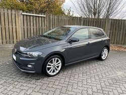 Grau Gebraucht 2018 VW Polo Highline Limousine | 11.600 € (Guter Preis)