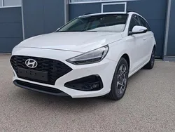 Weiß Neu 2025 Hyundai i30 GO! Kombi | 19.999 € (Superpreis)