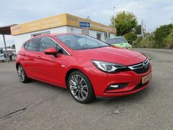 Rot Gebraucht 2015 Opel Astra Limousine | 14.950 € (Teuer)