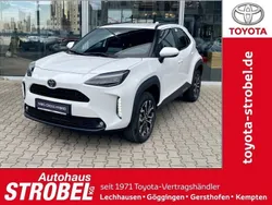 Schneeweiß Neu 2025 Toyota Yaris Cross SUV | 31.380 €