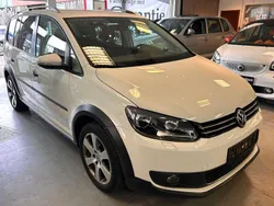 Candyweiss Gebraucht 2011 VW Touran Cross Van / Kleinbus | 6.900 € (Fairer Preis)