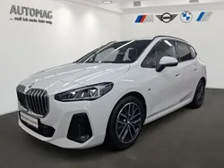 Alpinweiß uni Gebraucht 2022 BMW 220 Active Tourer Performance Van / Kleinbus | 31.490 € (Fairer Preis)