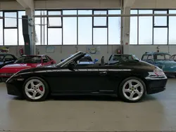 Basaltschwarz Gebraucht 2004 Porsche 911 Carrera 4S Cabriolet Cabrio | 47.950 €