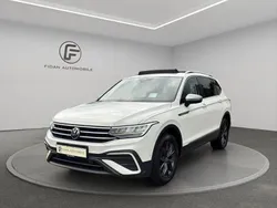 Weiß Gebraucht 2022 VW Tiguan Allspace Life SUV | 29.850 € (Guter Preis)