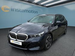 Schwarz Gebraucht 2025 BMW 520 M Sport Kombi | 53.299 € (Fairer Preis)