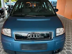 Blau Gebraucht 2000 Audi A2 Kleinwagen | 1.840 € (Etwas zu teuer)