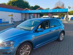 Blau Gebraucht 2014 VW Golf VII Edition Limousine | 6.300 € (Fairer Preis)