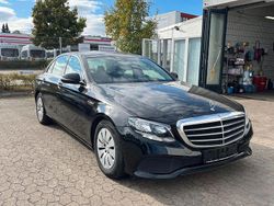 Schwarz Gebraucht 2018 Mercedes E200 Limousine | 10.300 € (Guter Preis)