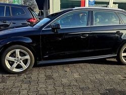 Mythosschwarz metallic Gebraucht 2021 Audi A3 Sport Limousine | 20.900 € (Guter Preis)