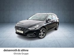 Schwarz Gebraucht 2021 Hyundai i30 Intro Edition Kombi | 16.855 € (Etwas zu teuer)