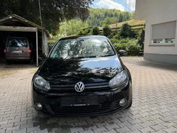 Schwarz Gebraucht 2010 VW Golf VI Team Kleinwagen | 5.000 € (Fairer Preis)