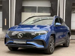 Blau Gebraucht 2023 Mercedes EQA350 AMG SUV | 39.900 € (Etwas zu teuer)