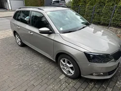 Beige Gebraucht 2015 Skoda Fabia Kombi | 7.750 € (Guter Preis)