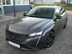 Grau Gebraucht 2022 Peugeot 308 Allure Kombi | 21.399 € (Etwas zu teuer)