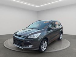 Grau Gebraucht 2016 Ford Kuga Individual SUV | 12.100 € (Guter Preis)