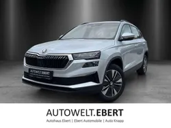 Brilliantsilber Gebraucht 2022 Skoda Karoq Tour SUV | 28.690 € (Fairer Preis)