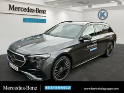 Grau Gebraucht 2024 Mercedes E300 AMG Limousine | 77.550 €
