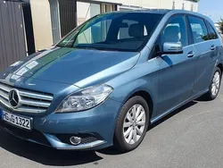 Blau Gebraucht 2013 Mercedes B180 Van / Kleinbus | 12.990 € (Fairer Preis)