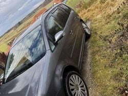 Gebraucht 2004 VW Touran Trendline Van / Kleinbus | 900 € (Guter Preis)