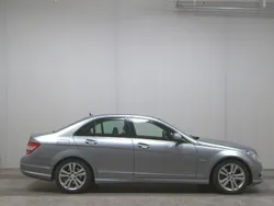 Silber Gebraucht 2008 Mercedes C200 Avantgarde Limousine | 9.790 € (Fairer Preis)