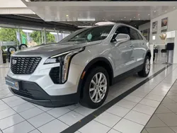Silber Gebraucht 2022 Cadillac XT4 SUV | 33.950 € (Fairer Preis)