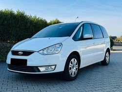Weiß Gebraucht 2009 Ford Galaxy Van / Kleinbus | 4.899 € (Fairer Preis)