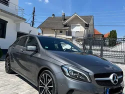 Grau Gebraucht 2015 Mercedes A200 Sport Limousine | 13.900 € (Fairer Preis)