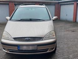 Gold Gebraucht 2005 Ford Galaxy Van / Kleinbus | 1.200 € (Fairer Preis)