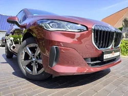 Grau Gebraucht 2024 BMW 218 Sport Line Limousine | 27.900 € (Superpreis)