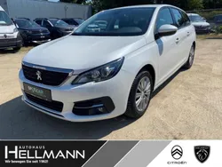 Weiß Gebraucht 2021 Peugeot 308 Active Kombi | 14.840 € (Guter Preis)