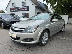 Gold Gebraucht 2010 Opel Astra GTC Cosmo Limousine | 2.990 € (Superpreis)