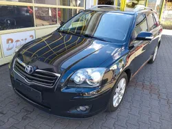 Schwarz Gebraucht 2008 Toyota Avensis Kombi | 3.350 € (Etwas zu teuer)
