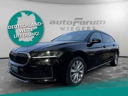 Schwarz Gebraucht 2024 Skoda Superb Selection Kombi | 35.481 € (Fairer Preis)