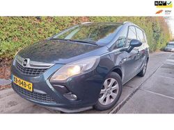 Grün Gebraucht 2016 Opel Zafira Tourer Business Van / Kleinbus | 4.900 € (Guter Preis)